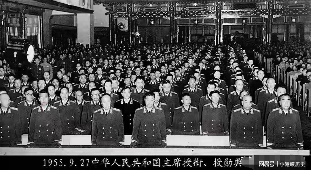 开云-绝命后卫师仅存三人：一个跳崖幸存 一个坐穿牢底 一个酷刑不低头